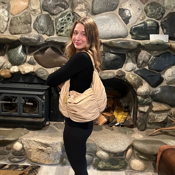 Coach Handbags - BALLY Y2K lamb skin Beige Shoulder Bag with Gold Accents COA